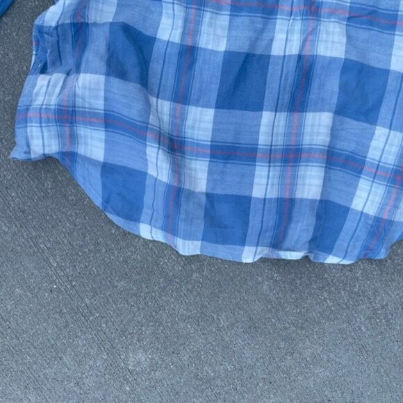 Woman's  Soft Plaid Flannel Button Down Size Medium - Picture 12 of 15